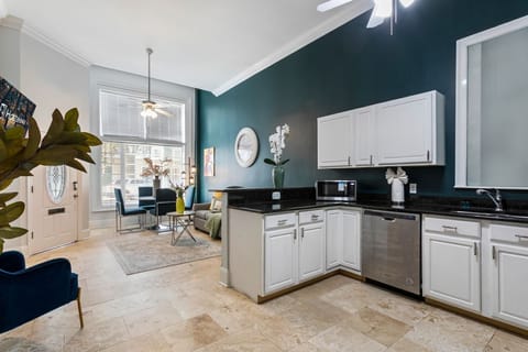 Kitchen/Living room