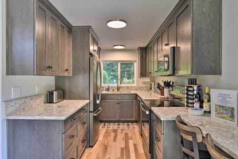 Kitchen | Blender | Toaster