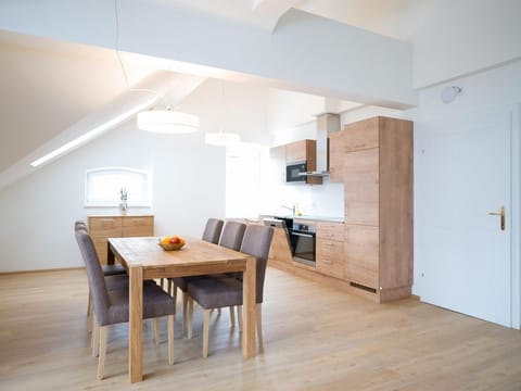 Villa Julia - Penthouse Suite - Villa Julia by we rent Apartment in Zell am See