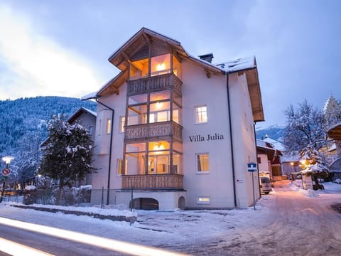 Villa Julia - Terrace Suite - Villa Julia by we rent Apartment in Zell am See