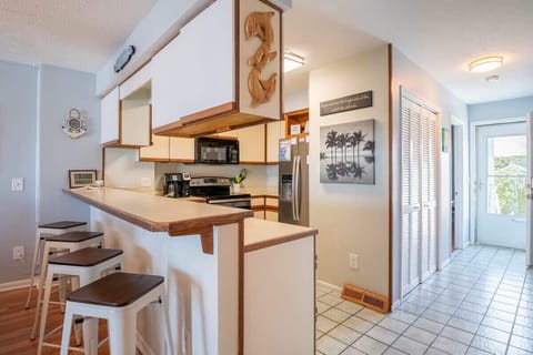 Kitchen with Countertop Seating for 4