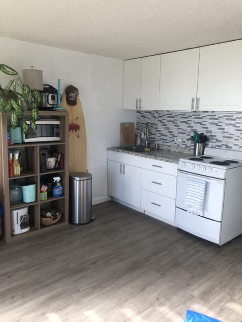 Updated kitchen with everything you need