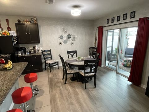 Dinner Table with view onto patio