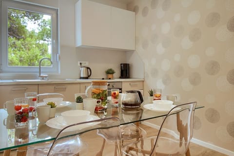 only 3 minutes walk to the nearest bakery