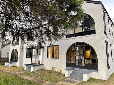 1926 Charm... restored 2020.