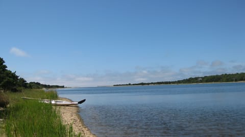 End of path, looking south to barrier beach and Atlantic Ocean