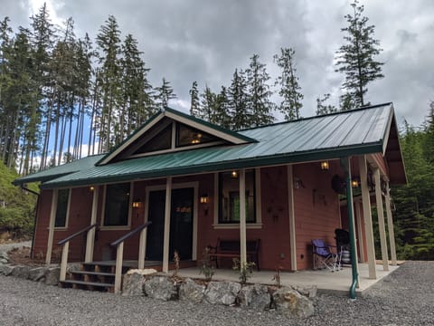 Nighthawk Cottage