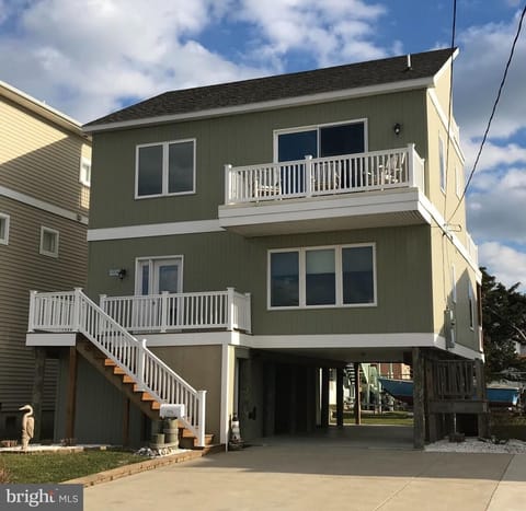 Welcome to our shore house ! 