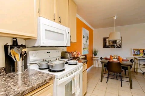 fully equipped kitchen