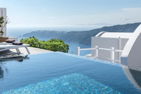 private swimming pool