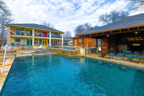 Welcome to Lakeside Retreat!