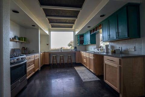 Large kitchen with the best views of the North Texas Hill Country