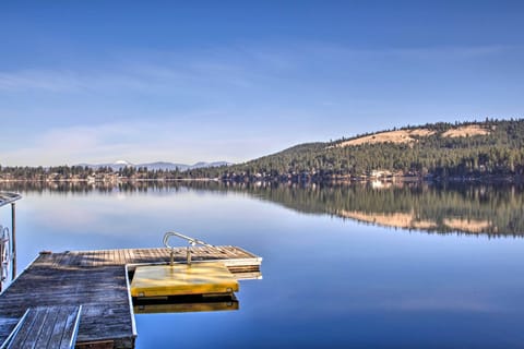 Liberty Lake Vacation Rental | 1BR | 1.5BA | 2,000 Sq Ft | Stairs Required