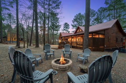 Gather around the fire to take in the views, make s'mores and even more wonderful memories!