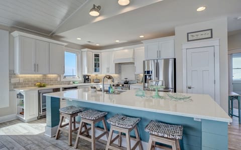 Gourmet Kitchen with Island