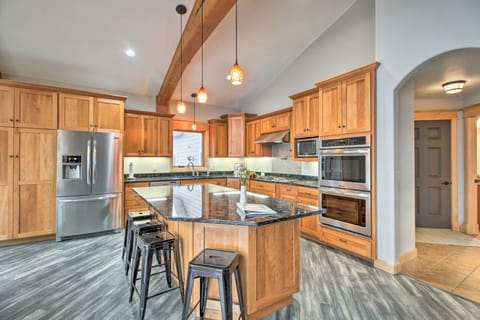 Kitchen | Stainless Steel Appliances
