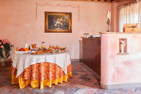 Picture Frame, Tableware, Property, Furniture, Table, Tablecloth, Flower, Orange, Interior Design, Building