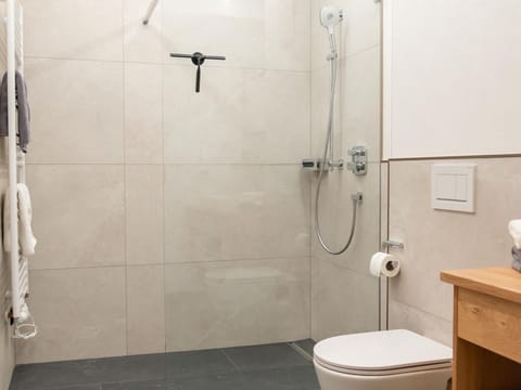 Apartment "Sommerstein" - Pension Appartements Alpenblick Bed and Breakfast in Maria Alm