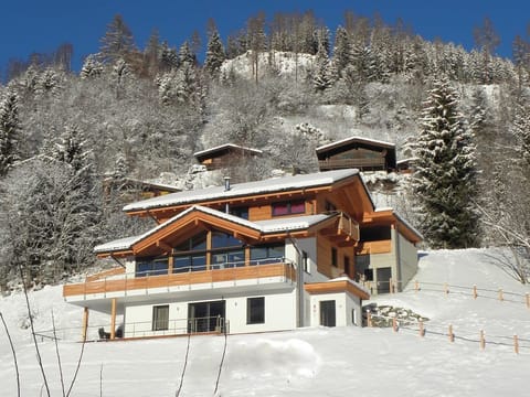 Appartement Kristall + Smaragd - Appartement Alpenchalet am Wildkogel Apartment in Salzburgerland