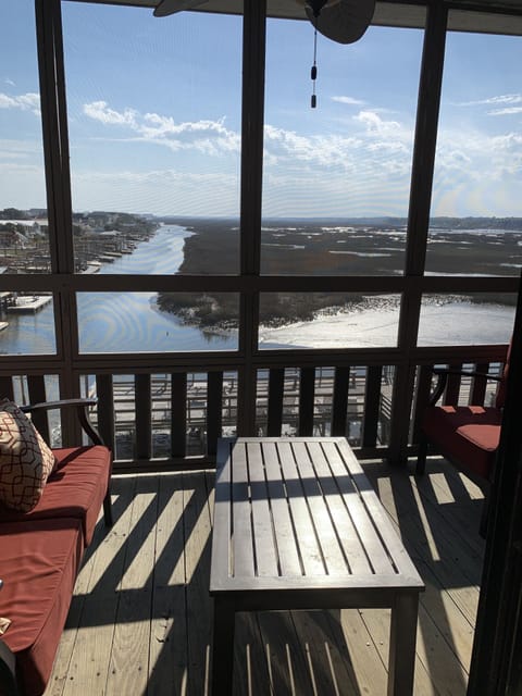 Enjoy the view as the tides roll in. 