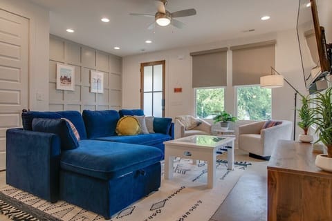 Welcome to The Neill, your quiet East Nashville home with quick access to Downtown.