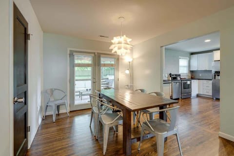 There's nothing like a shared meal to bring people together!