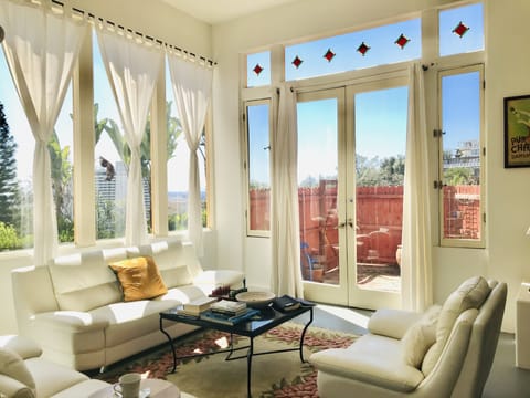 Splendid living room 
