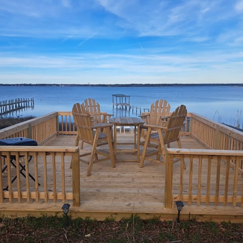Upper Deck: Relax, gather& dine from one of the spacious decks on the sound!