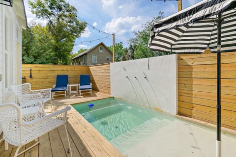 Enjoy the relaxing in lounge chairs while getting some sun