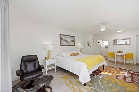 Brand new Nectar King mattress. Most guests find it extremely comfortable. 