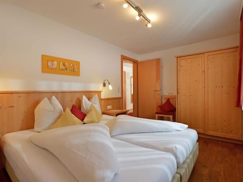 Appartement 1 - Dorfstub'n Appartements Apartment in Salzburgerland