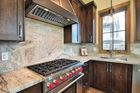 Wolf 6-Burner Gas Range