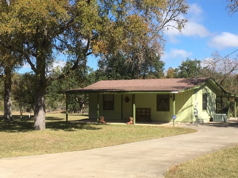 Lake Hiawatha Cottage.