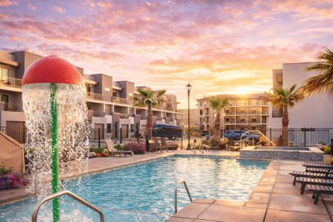 Pool with poolside lounge chairs to relax