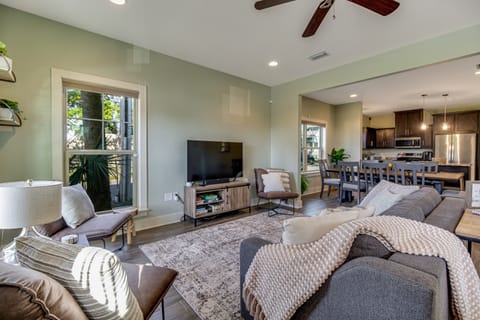 Enjoy the open floor plan with friends and family. 