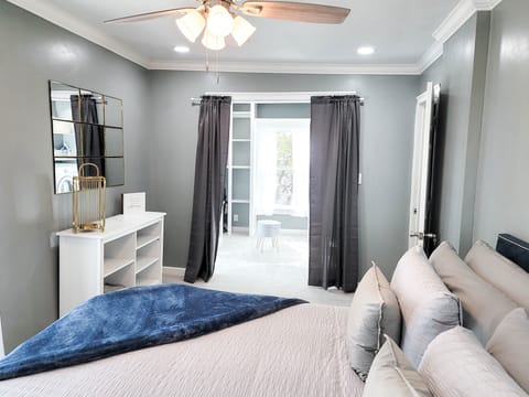 Beautiful upstairs master bedroom with walk-in closet!