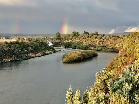 Beautiful rainbow over the Ashton Dam. 