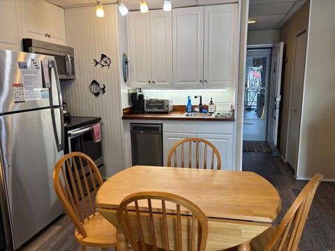 Kitchen with all the essentials!