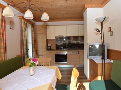 Ferienwohnung Spielberg/1. Stock/2 Schlafzimmer - Müllauer, Haus Apartment in Salzburgerland