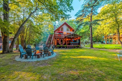 Lake Harmony Vacation Rental | 5BR | 3BA | 2,100 Sq Ft | 1 Step to Enter