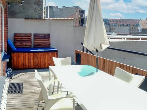 Furniture, Building, Sky, Table, Cloud, Blue, Azure, Shade, Outdoor Furniture, Interior Design