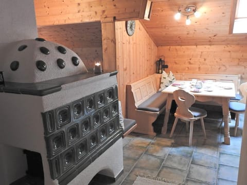 Kaminstüberl Hintenberg - Hintenberg Farm Farm Stay in Salzburgerland