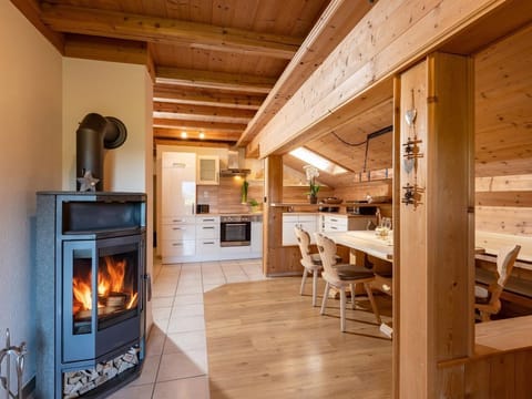 Hintenberg Lodge - Bauernhof Hintenberg Farm Stay in Salzburgerland