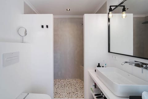 Apartment Jardines Puerto  bathroom