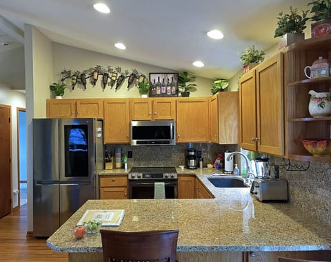 Chef's KITCHEN of the FUTURE- Enjoy New  Professional Stainless Steel appliances