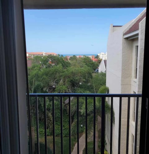 Beautiful view of the Gulf of Mexico from your front door!