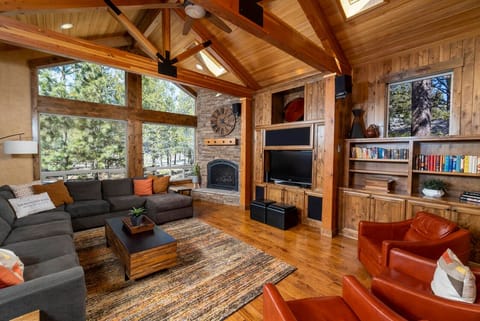 A beautiful, well-appointed grand room