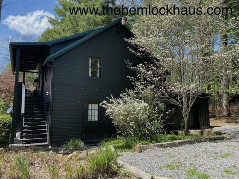 Pictures property of www.thehemlockhaus.com