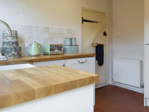 Kitchen | Dulcie Cottage, Preston Crowmarsh, near Wallingford