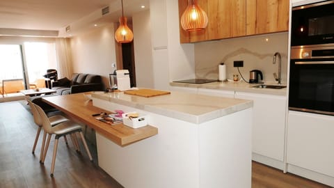 Well equipped kitchen